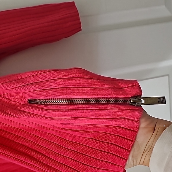 Plus size Tommy Hilfiger Women's Cotton Cable-Knit V-Neck Sweater 2X - Picture 4 of 6